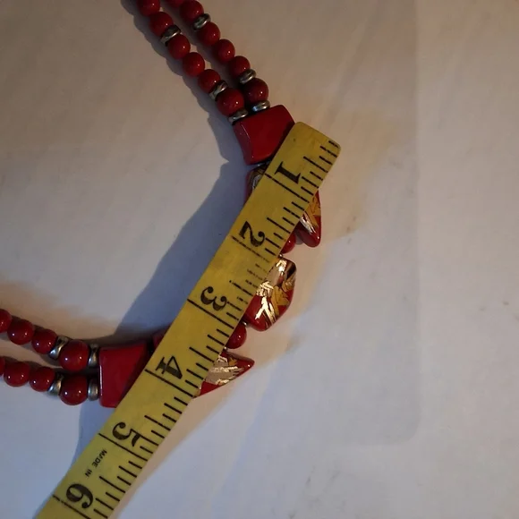 Vintage Y2K Red Statement Necklace Metallic Graffiti Art Bead Chunky Bib Collar - Picture 5 of 7
